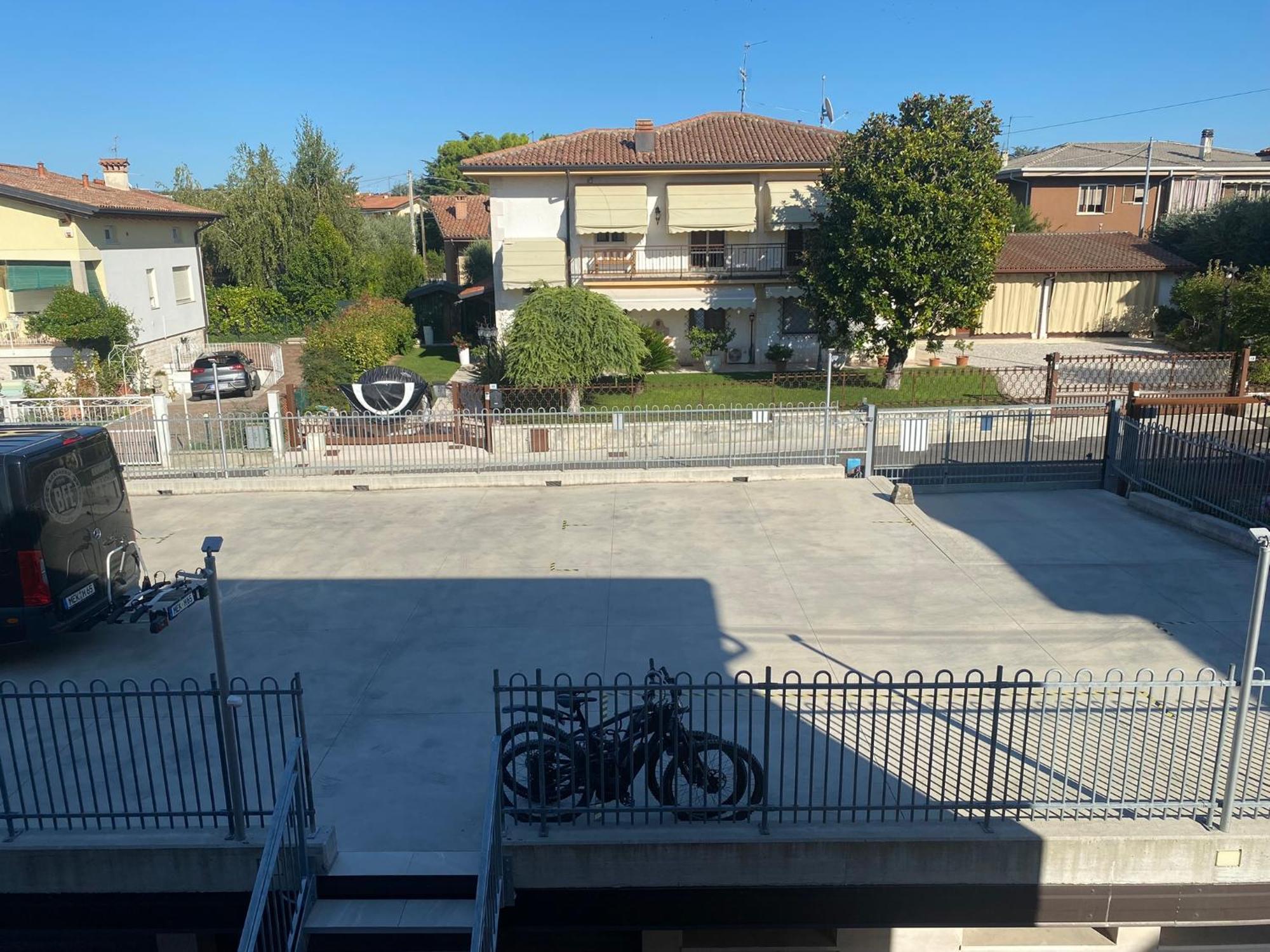 Albergo Aquila Lazise Bagian luar foto