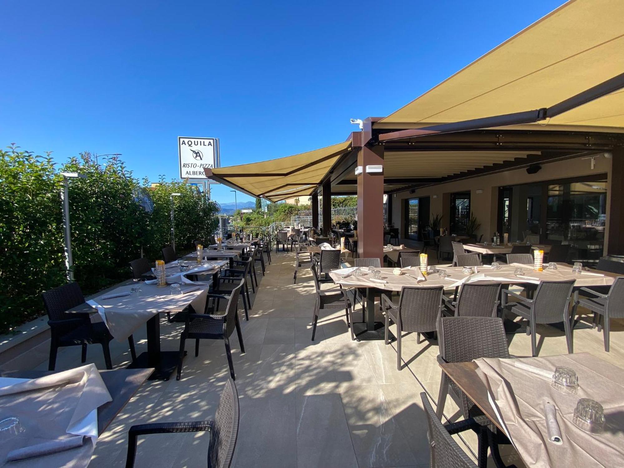 Albergo Aquila Lazise Bagian luar foto